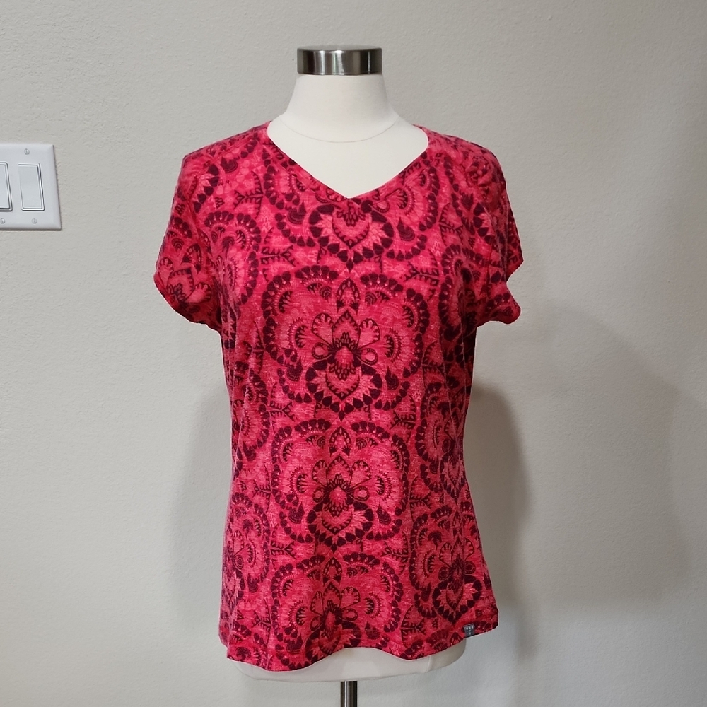 Title Nine Red Patterned Short Sleeve Top